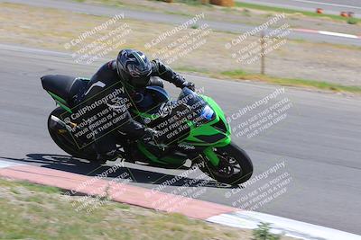 media/Aug-27-2022-Fastrack Riders (Sat) [[c588535105]]/Level 2/Session 2 Turn 9 Inside/